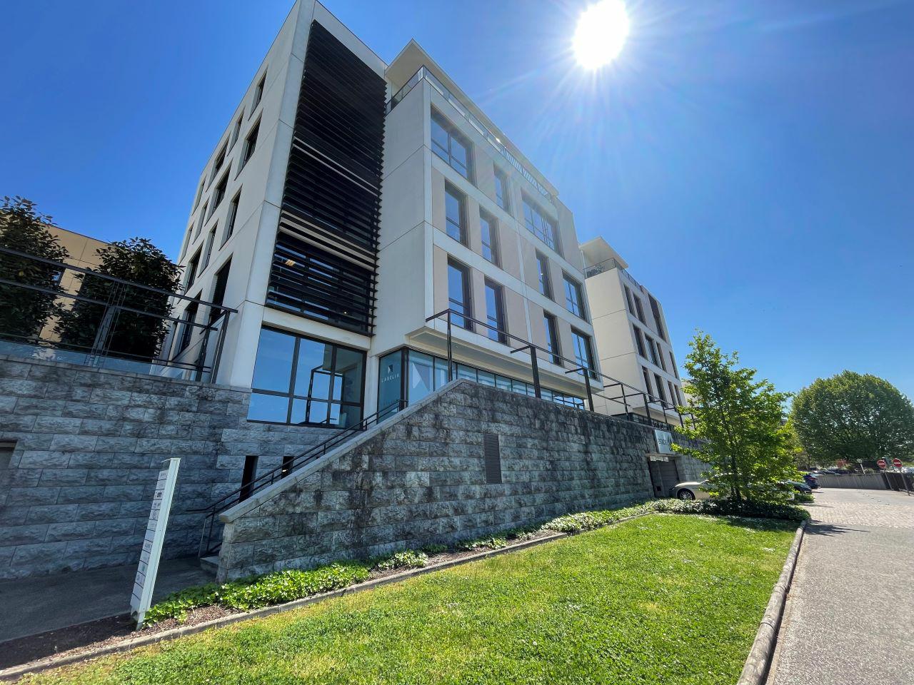 Bureau Lyon 845m² Location bureau Lyon Rhône OLBUR2420344 0